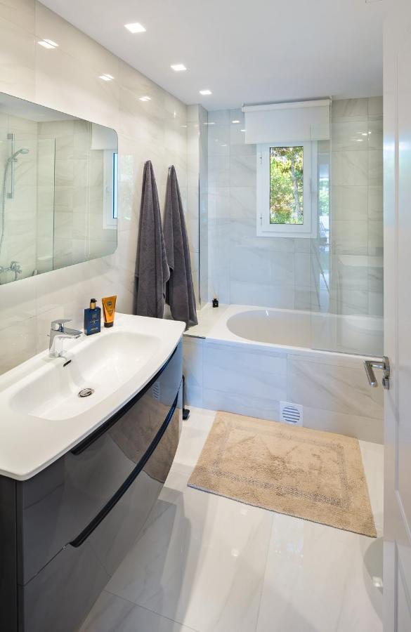 Jardines Las Golondrinas Apartments Elviria ماربيا المظهر الخارجي الصورة