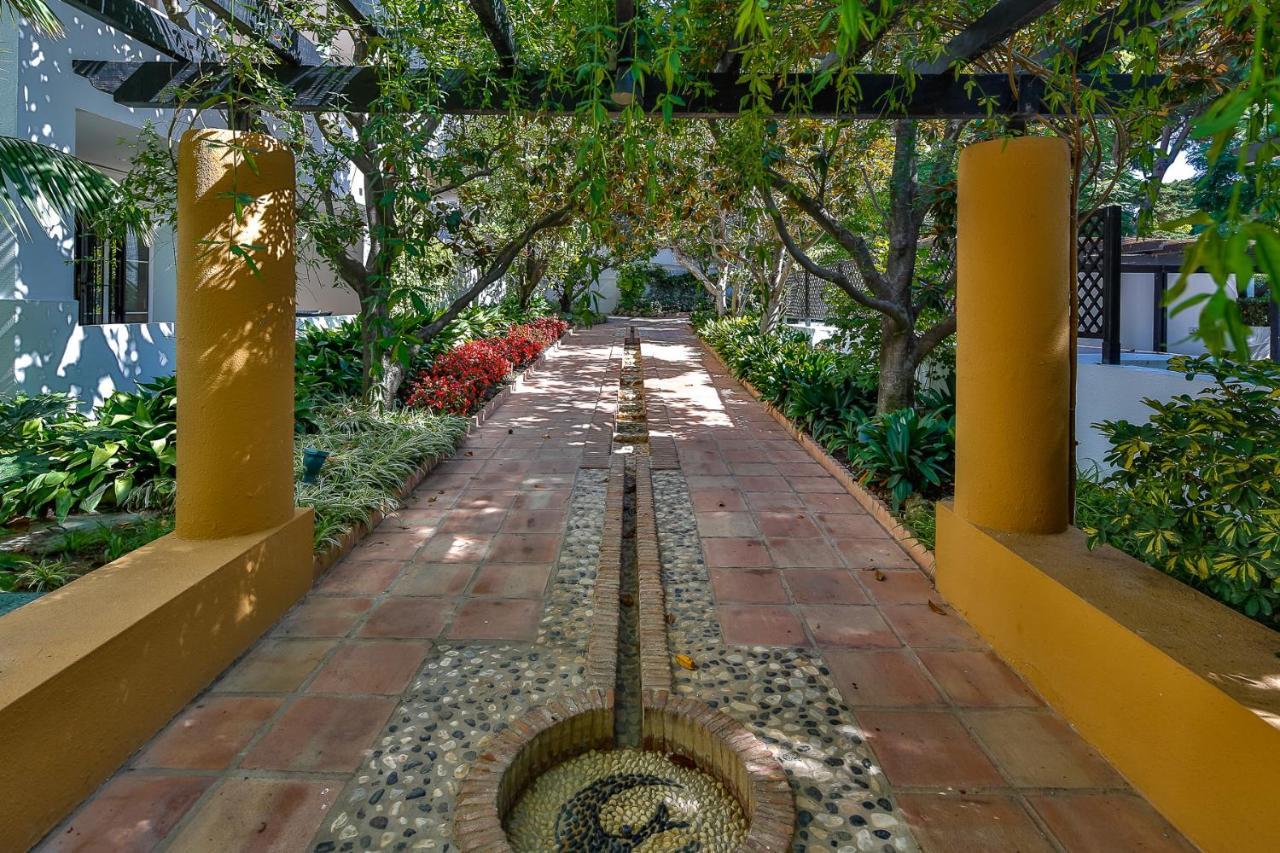 Jardines Las Golondrinas Apartments Elviria ماربيا المظهر الخارجي الصورة